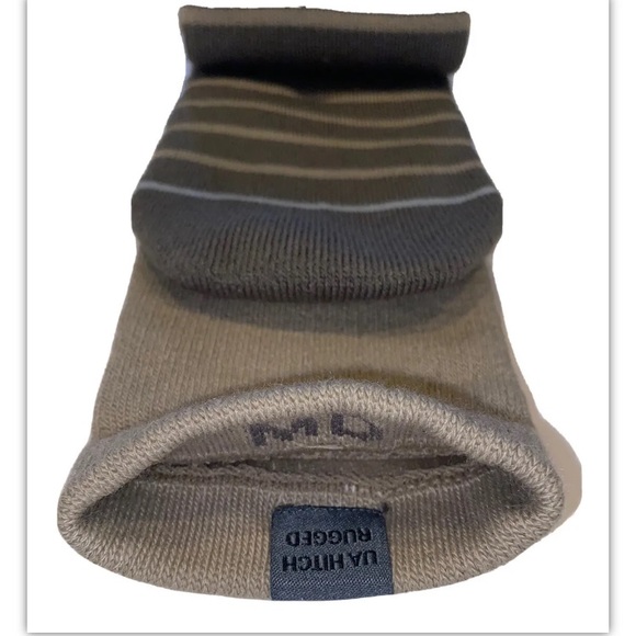 UA Under Armour Hitch Rugged Boot Crew Socks 1 Pair Men 4-8 Wmn 6-9 Brown w Logo - Picture 9 of 12